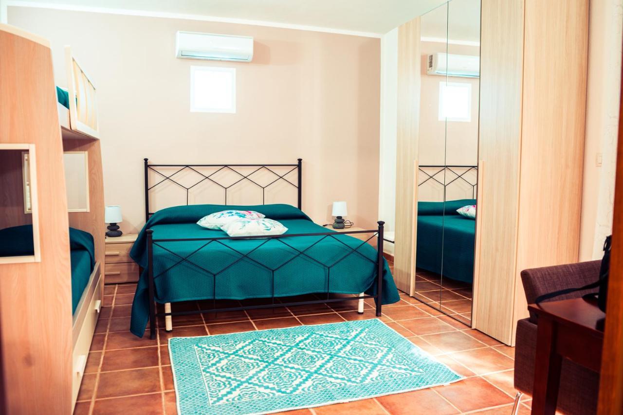 Bed and Breakfast The Vineyards Альгеро Экстерьер фото